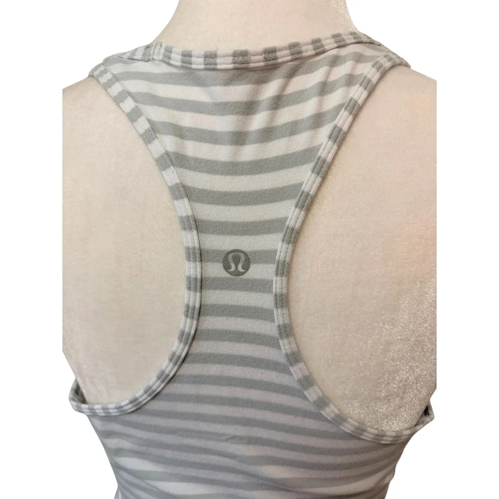 Lululemon Cool Racerback Tank Size 8  Top Grey White Striped Activewear Tank - Picture 5 of 6